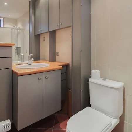 With 2 Bedrooms In Apartman Vagney